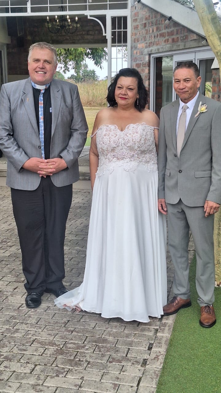 Wedding ceremony by Dr. Gerrit Rademeyer in Blue Downs